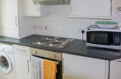 Ryde House | Lemon Cottage - Ryde And Seaview
