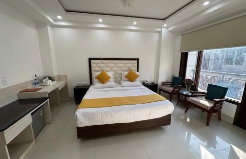 Chhatarpur Hotel | Lemon Green Residency - Hotel and Serviced Apartments