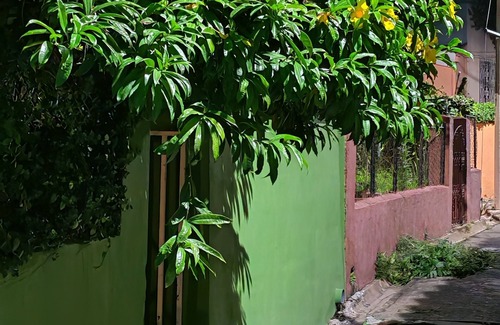 Santa Ana Apartment | Lemon House 1 π