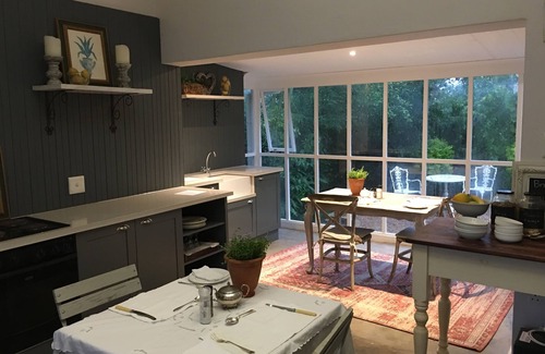 Kloof Bed & Breakfast | Lemon Tree B&B