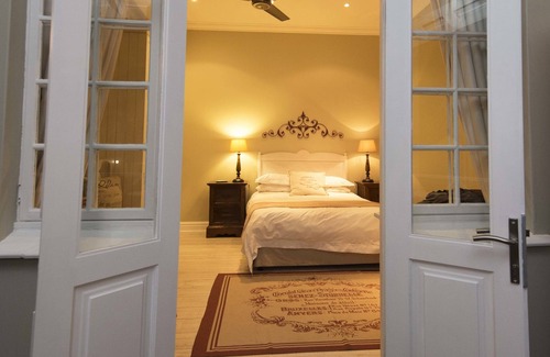 Kloof Bed & Breakfast | Lemon Tree B&B