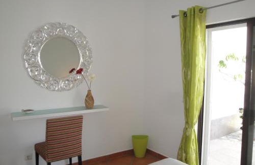 Ameijeira House | Lemon Tree Relaxing Guesthouse