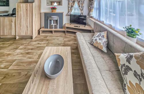 Bickington Resort | Lemonford Caravan Park