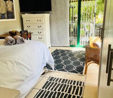 Hermanus Apartment | Lemontree