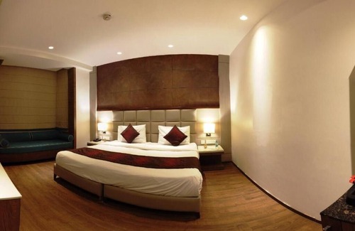 Chhatarpur Hotel | Lemonwood Suites