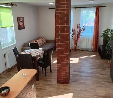 Miercurea-Ciuc Apartment | Lend apartman in the garden