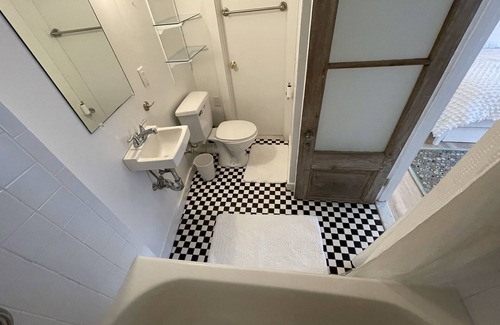 Lenox Apartment | Lenox in-law studio