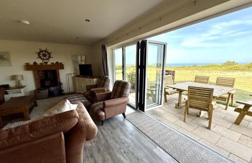Filey House | Lens Sandy Collection