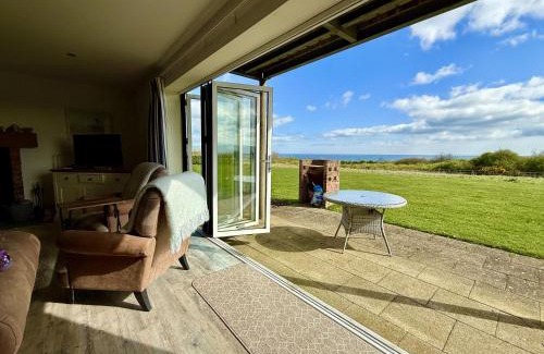 Filey House | Lens Sandy Collection