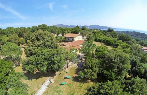 Capoliveri Boat Rental | Lentisco Comfortable holiday residence