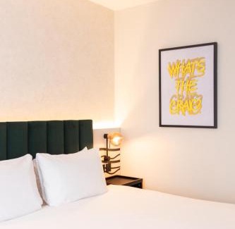 City Centre Dublin Hotel | Leonardo Hotel Dublin Christchurch
