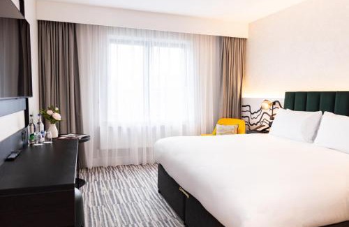 City Centre Dublin Hotel | Leonardo Hotel Dublin Christchurch