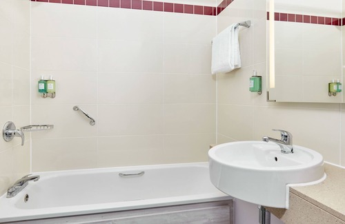 Swindon Hotel | Leonardo Hotel Swindon