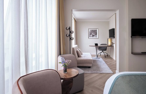 Friedrichstadt Hotel | Leonardo Royal Hotel Düsseldorf Königsallee