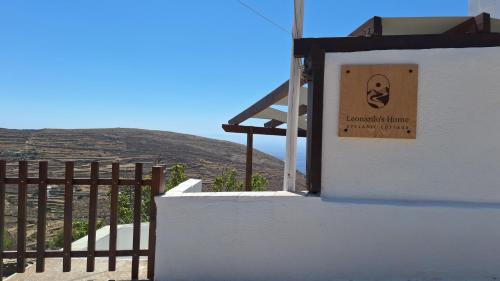 Syros House | Leonardo's Home Cycladic cottage