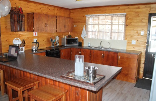 Phalaborwa House | Leopard Rock Bush Lodge In Africa. Book today for your Big 5 Experience.