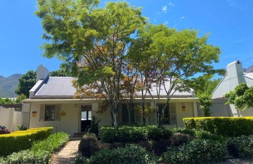 Franschhoek House | Leopard Tree Cottage