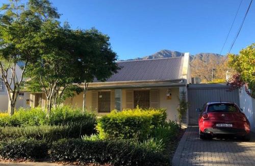 Franschhoek House | Leopard Tree Cottage
