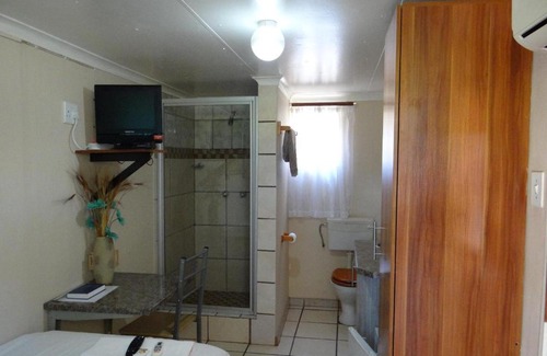 Lephalale House | Lephalale Guest House