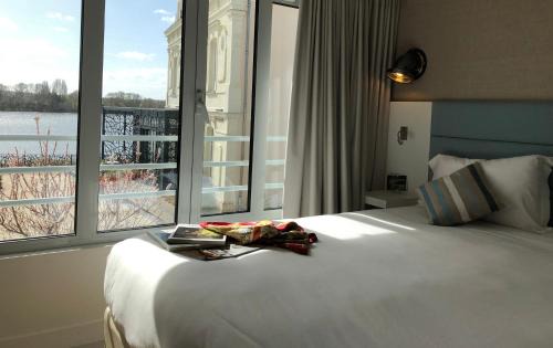 Les Ponts-de-Ce Hotel | Les 3 Lieux - Hôtel, Restaurant, Espace sensoriel