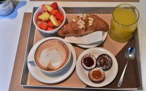 Ouakam Bed & Breakfast | Les 5 lanternes by Clara
