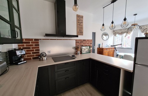 Rocabey - Alsace - Gare Apartment | Les Abîmes, beau logement avec 2 chambres avec parking