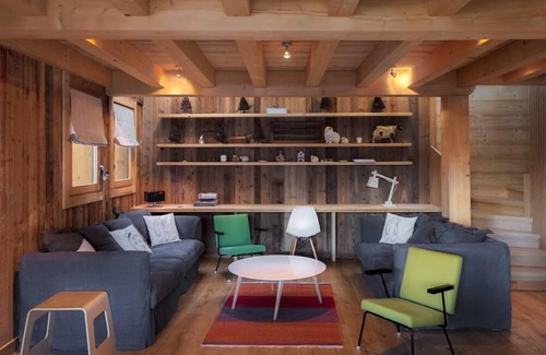 Les Allues Ski Chalet | Les Allues: Meribel farmhouse, renovated in Christmas 2013, 4* rating, Meribel