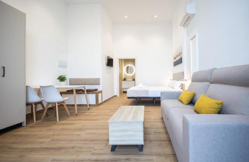 Montolivet Apartment | Les Arts Plaza by Concept Flats