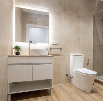 Montolivet Apartment | Les Arts Turia by Concept Flats