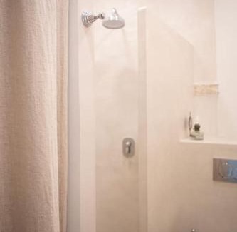 Uzes Apartment | Les Atlantes