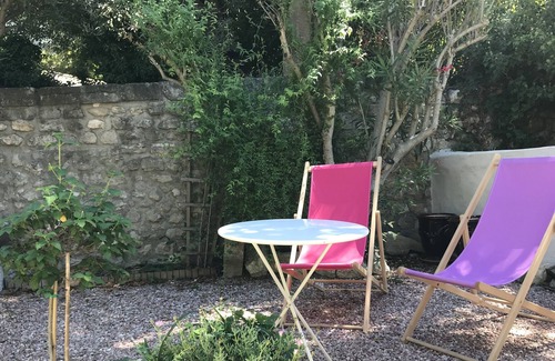 Les Baux-de-Provence House | Les Baux de Provence: authentic house with view in Provence (Alpilles)