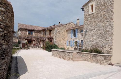 Taulignan Villa | Les Bories