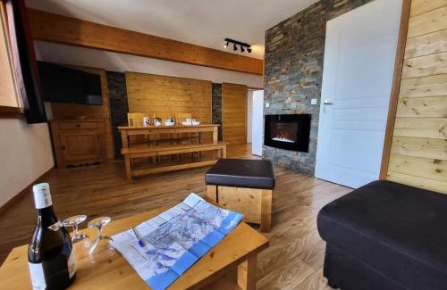 Les Orres Apartment | Les Chalets De Bois MÉan - A - Duplex 6 couchages joliment décoré MAE-3731