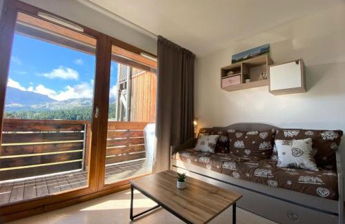 Saint-Etienne-en-Devoluy Apartment | Les Chalets De Superd Dauphinelle - APPARTEMENT 10 PERSONNES EXPO SUD BALCON MAE-8314
