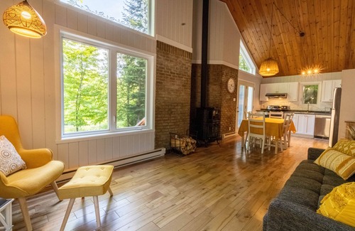 Lac-Sergent Ski Chalet | Les Chalets Tourisma - Le Colibri