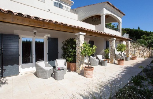 Mougins Bed & Breakfast | Les chambres d'hôtes de Mougins