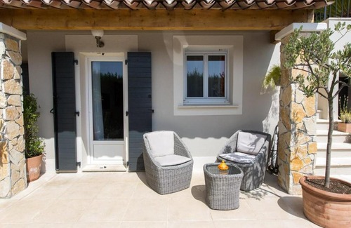 Mougins Bed & Breakfast | Les chambres d'hôtes de Mougins