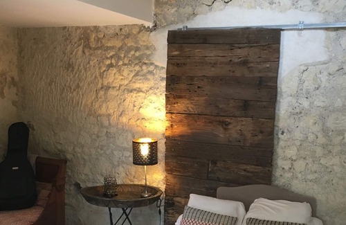 Rochecorbon House | Les Charmettes facing the Loire