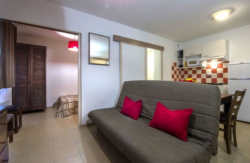 Les Eyzies Apartment | Les Clos du Rocher by Interhome
