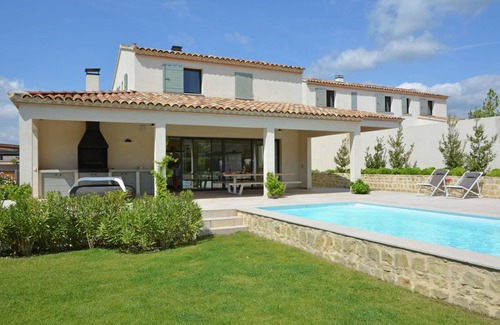 Malaucene House | Les Collines