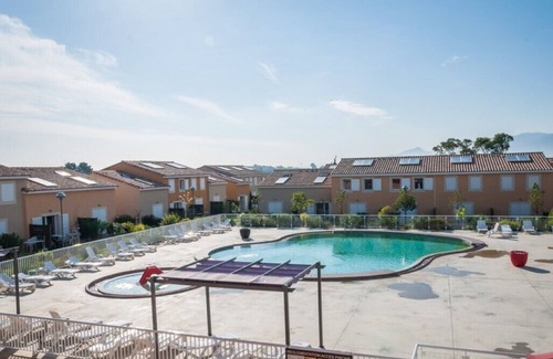 Latour-Bas-Elne Ski Chalet | Les Demeures Torrellanes M2P4