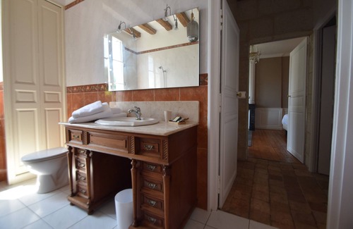Chinon Hotel | Les Destinées