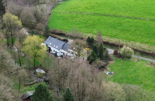 Sivry-Rance House | Les deux gites de la Plumette - Le Logis et le Fenil
