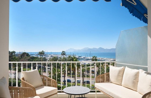 Pointe Croisette Apartment | Les DUNES 3 BEDS CROISETTE BEACHES Sea VIEW
