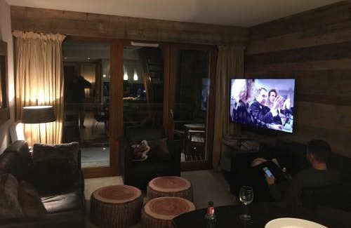Oz Apartment | Les Ecureuils Squirrel Lodge