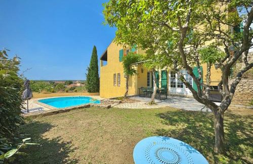 Bezouce Villa | Les Hauts de Bezouce, Vue, Piscine & Calme