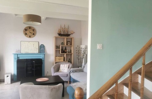 Plouezoch House | Les Hortensias - House with garden sea view Dourduff en mer