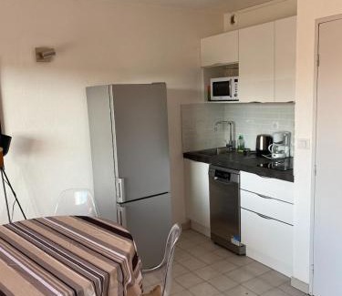 Gassin Apartment | Les jonquières à Gassin, avec piscine collective 26