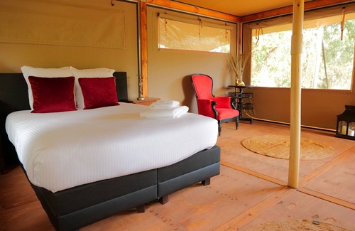 Le Thoronet Ski Chalet | LES LODGES DU DOMAINE DE LA CASCADE D'ARGENS