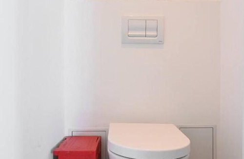 Villefranche-sur-Mer Apartment | Les Lucioles - Vue mer, AC, Wi-Fi, 4 pers